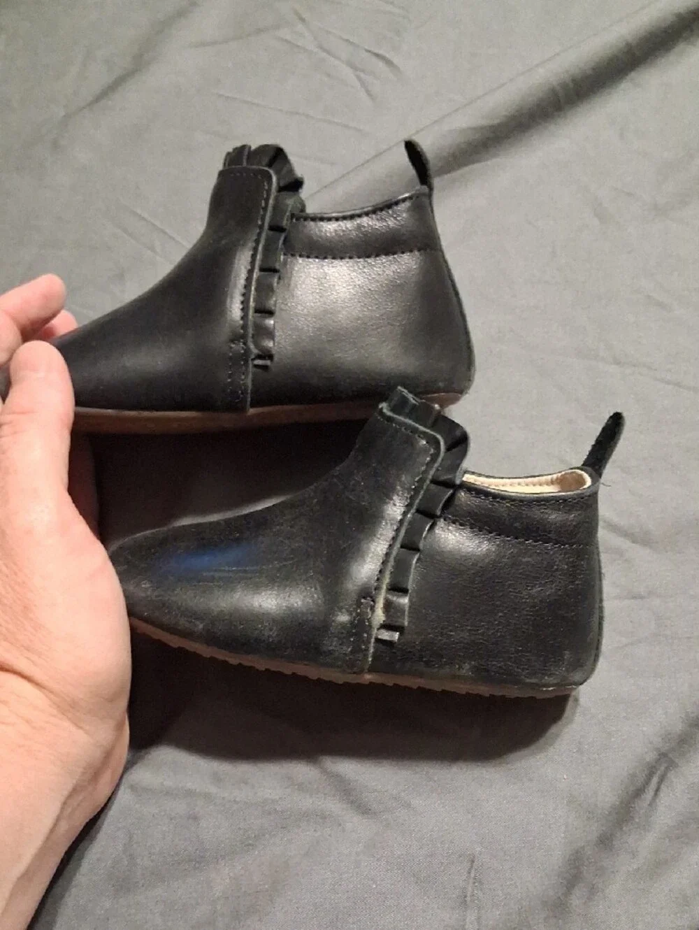 Size 6 Toddler/baby Little Love Bug Mila Low Top Boots